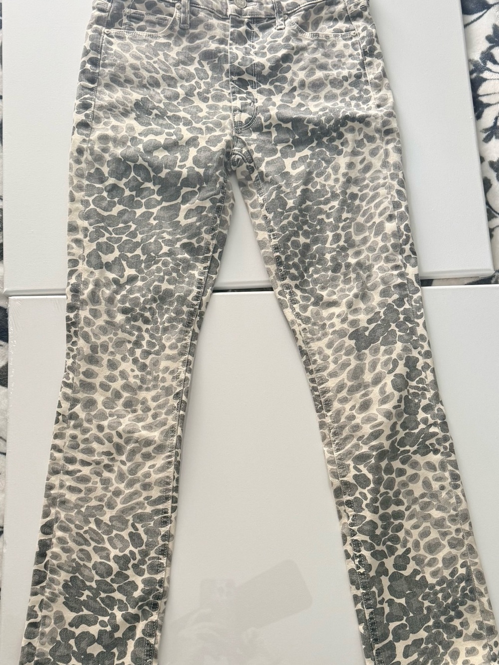 MOTHER Beige and Gray Leopard Print Jeans